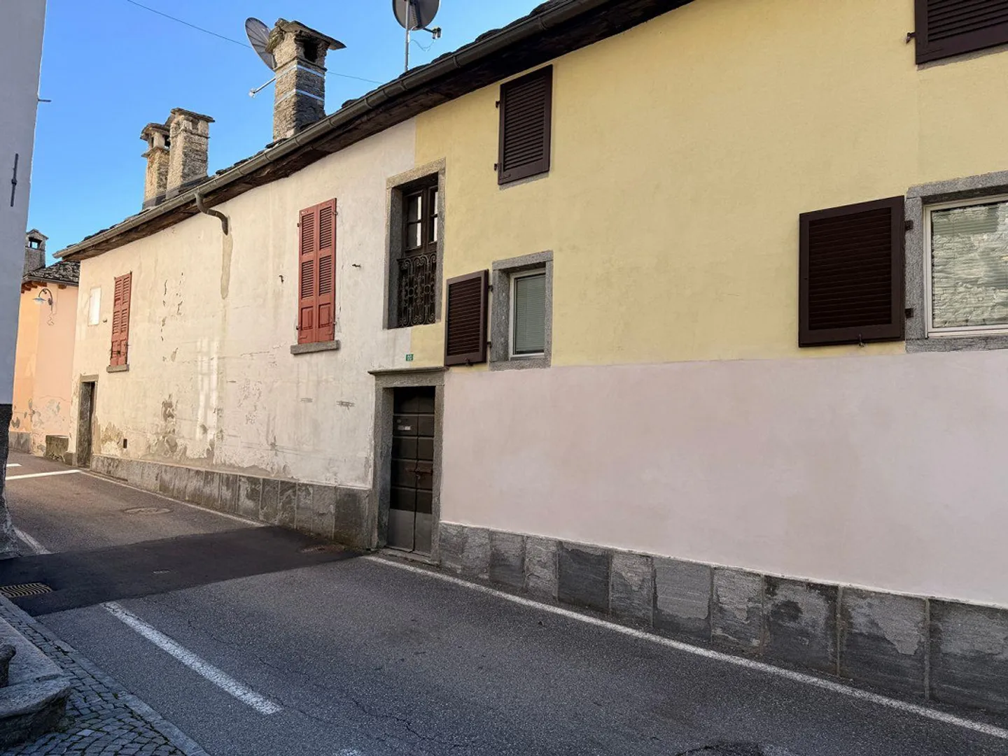 Historic village house from 1649 with breathtaking panoramic views - Photo 8 of 8