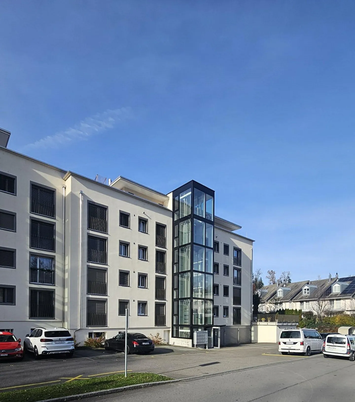 Appartement en attique récemment rénové - Photo 1 sur 13