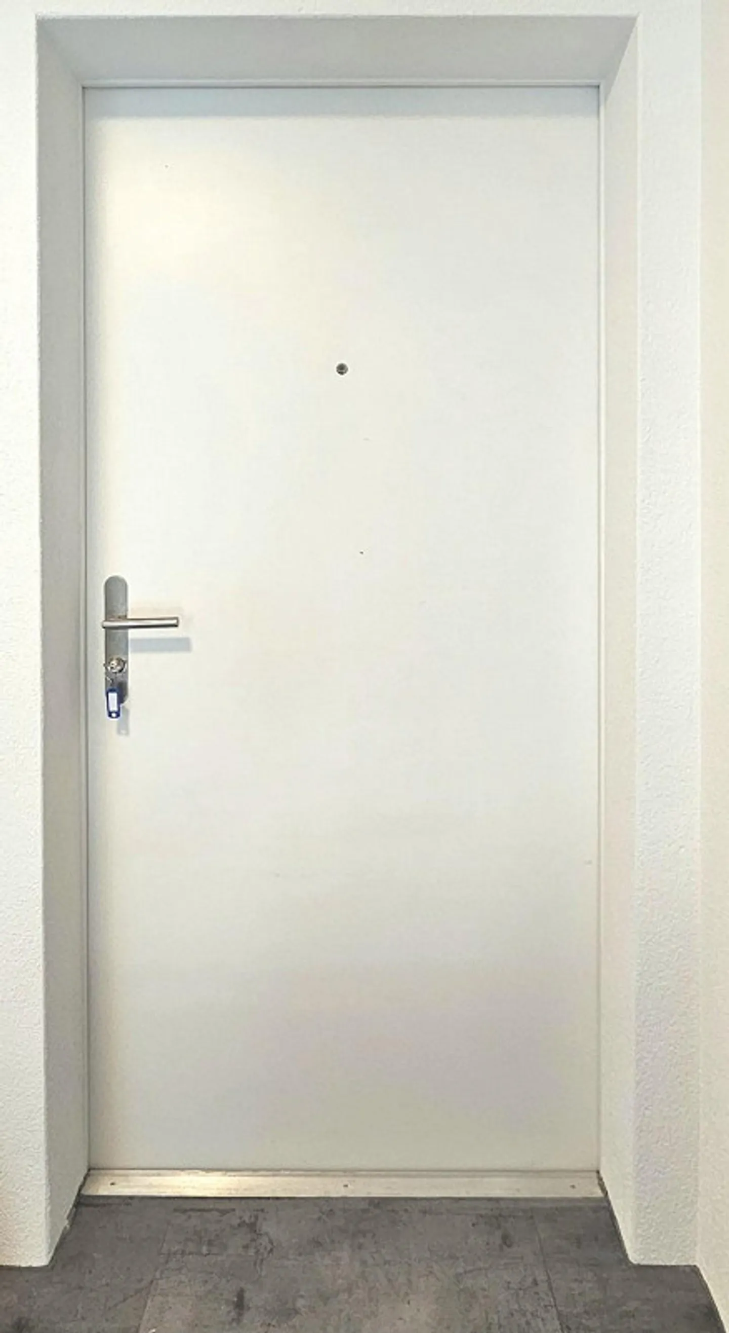 Appartement en attique récemment rénové - Photo 3 sur 13