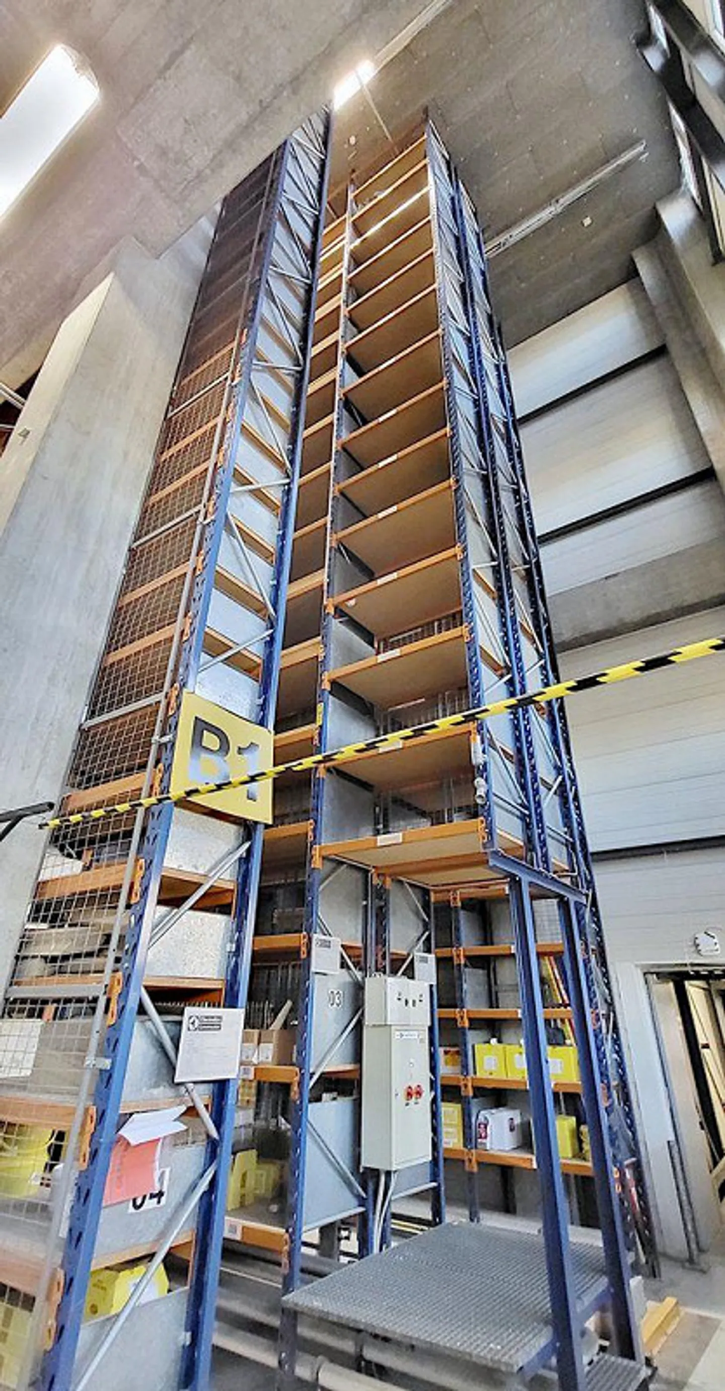 Espaces d'entrepôt/logistique au rez-de-chaussée - Photo 4 sur 6