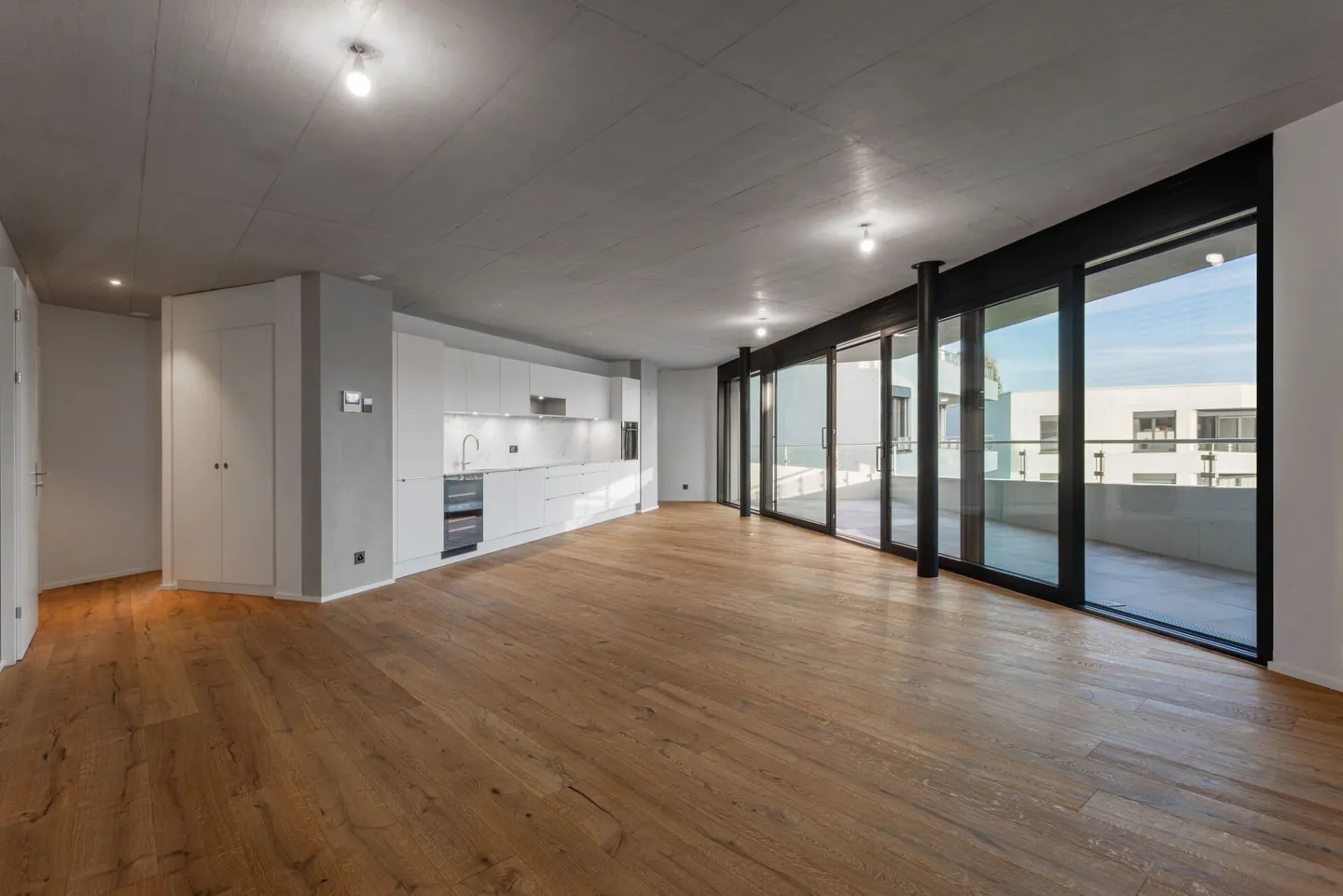 For sale magnificent 5.5 room apartment in the municipality of Belfaux - Photo 2 of 12