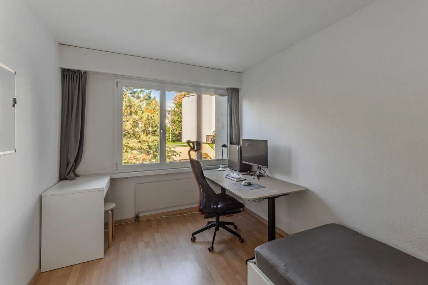 Schöne 4 1/2-Zimmerwohnung in Steinhausen - Foto 7 von 21