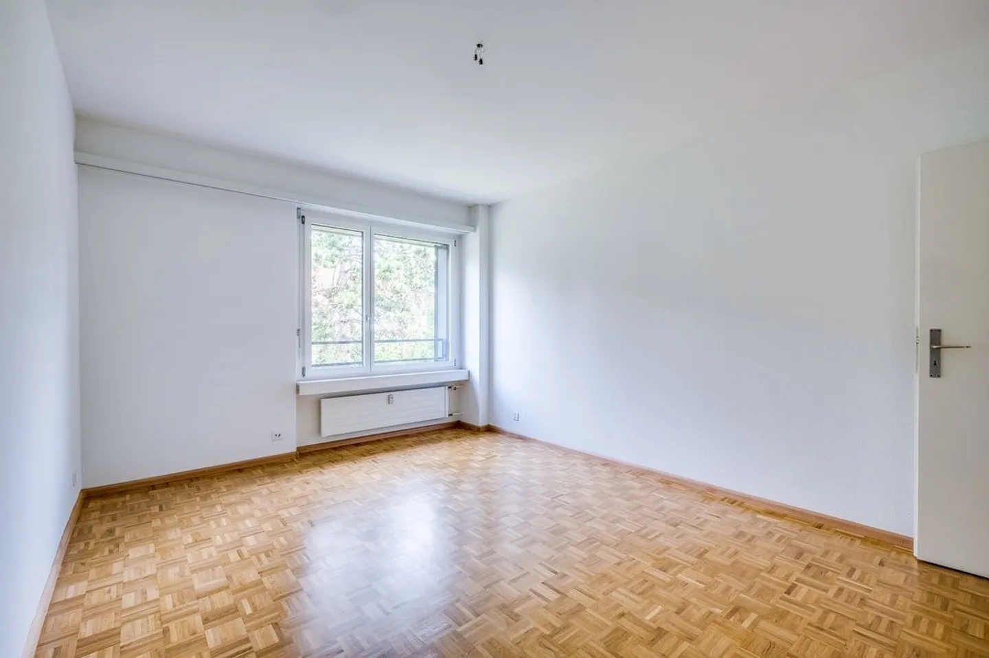 Living with a certain something in a child-friendly environment - Photo 4 of 8