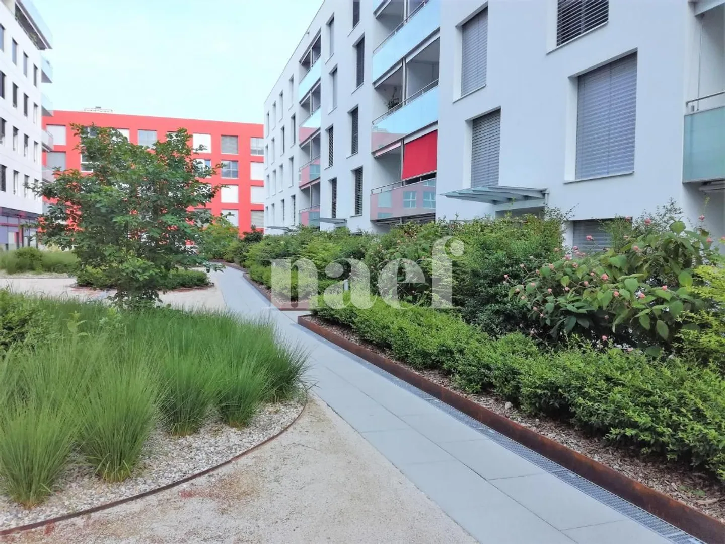 Bright modern 2.5-room apartment on the 1st floor - Photo 6 of 6