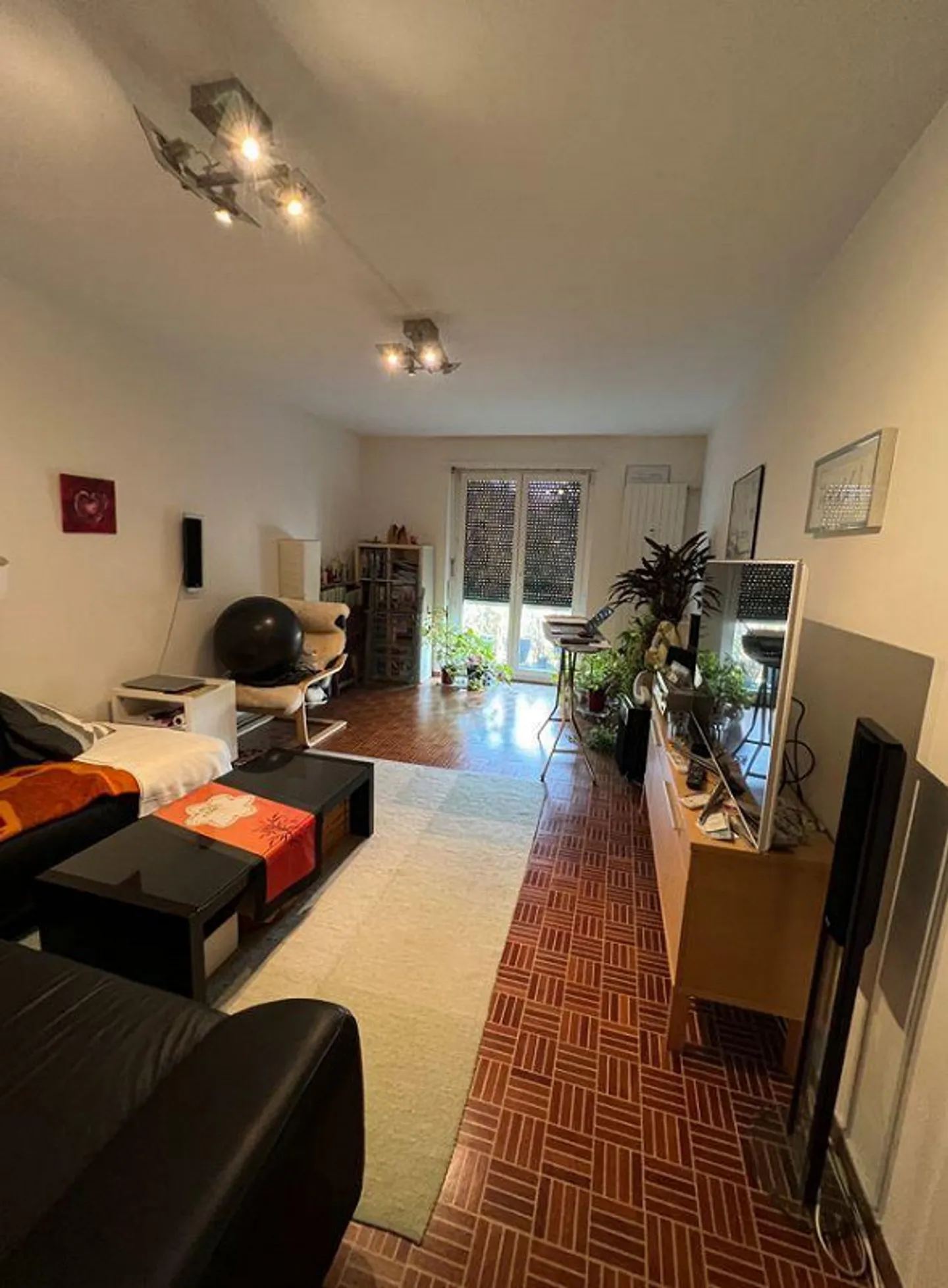 Charming apartment directly at Spalentor - Photo 2 of 6