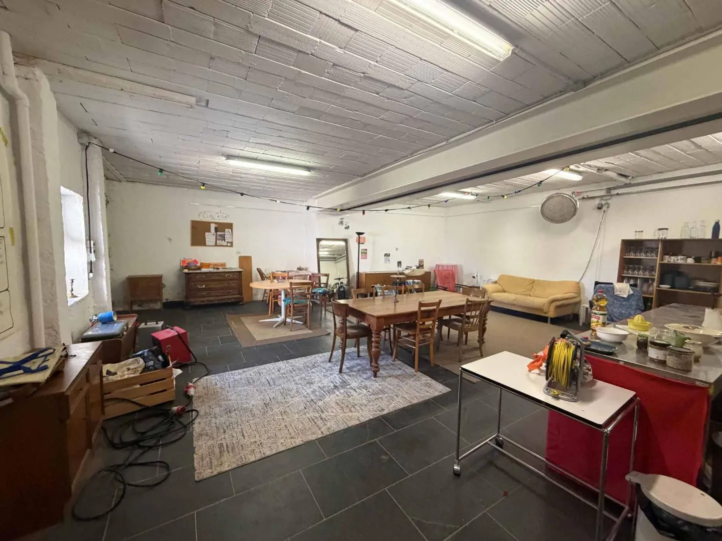 Exklusiv schöner handwerklicher Bau zu verkaufen - Foto 3 von 13