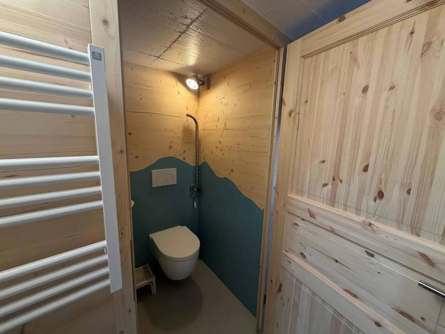 Exklusiv schöner handwerklicher Bau zu verkaufen - Foto 10 von 13