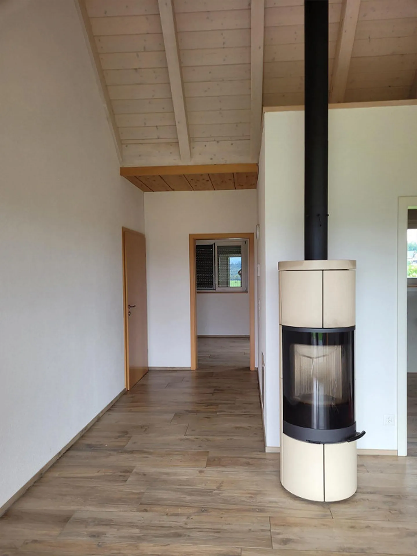 appartamento - Foto 3 di 18