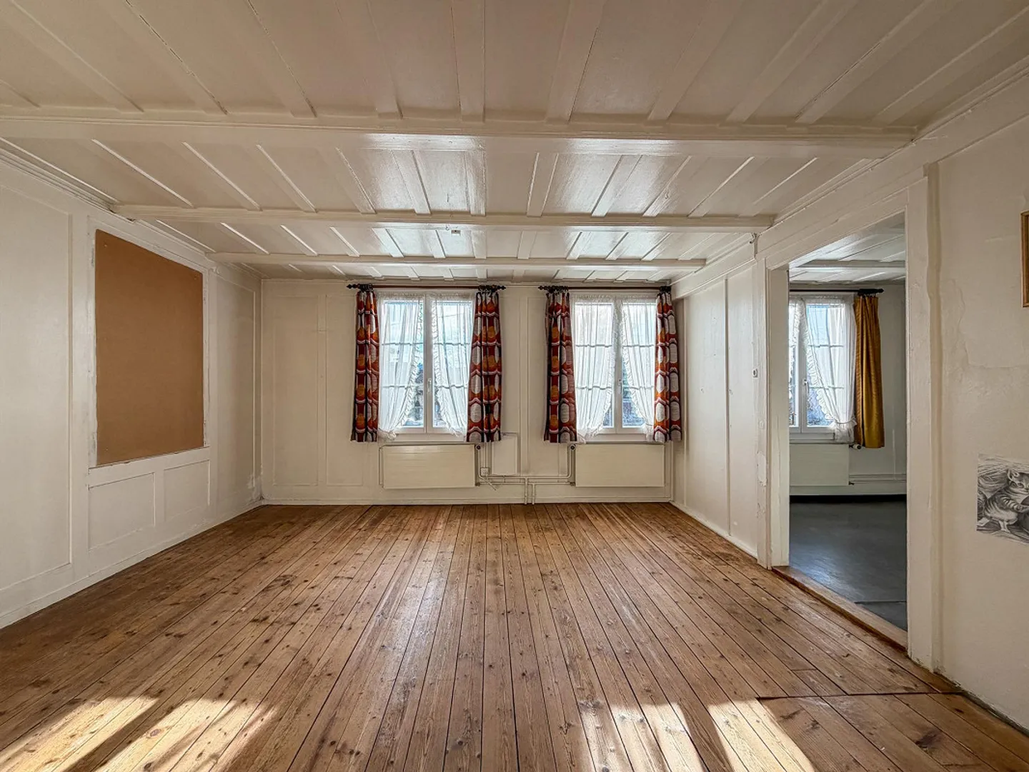 Two-family house on large property - Photo 16 of 30