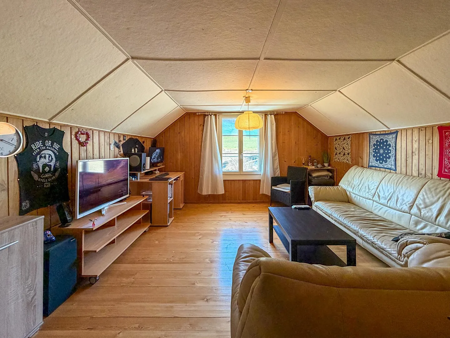 Two-family house on large property - Photo 22 of 30