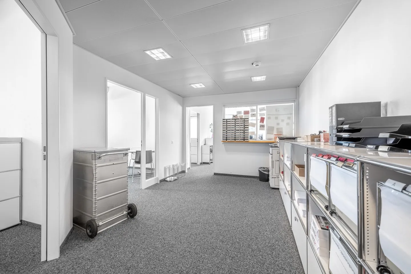 Spazio ufficio in affitto - Foto 7 di 9