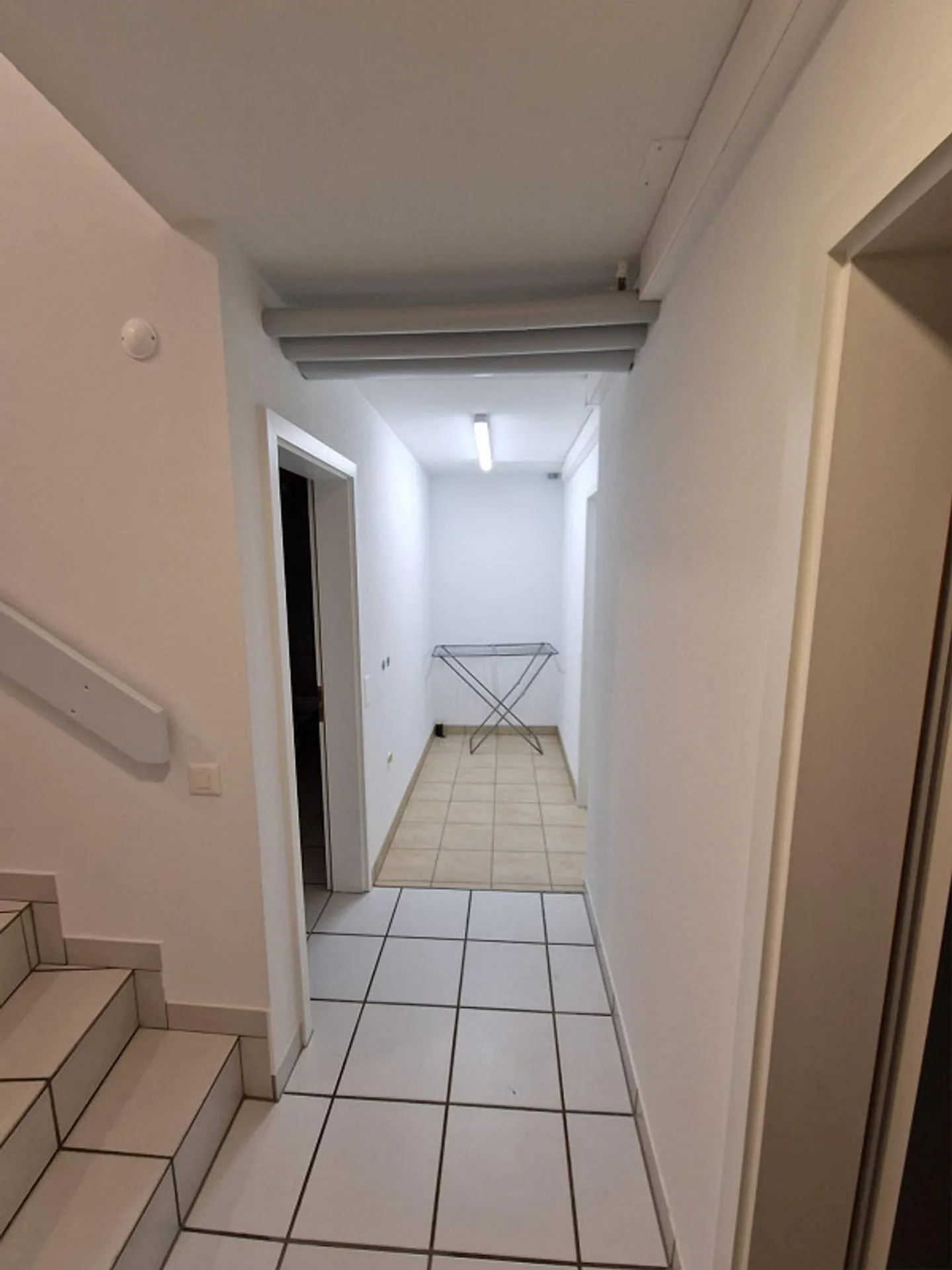 2 1/2 Room Apartment - Photo 10 of 12
