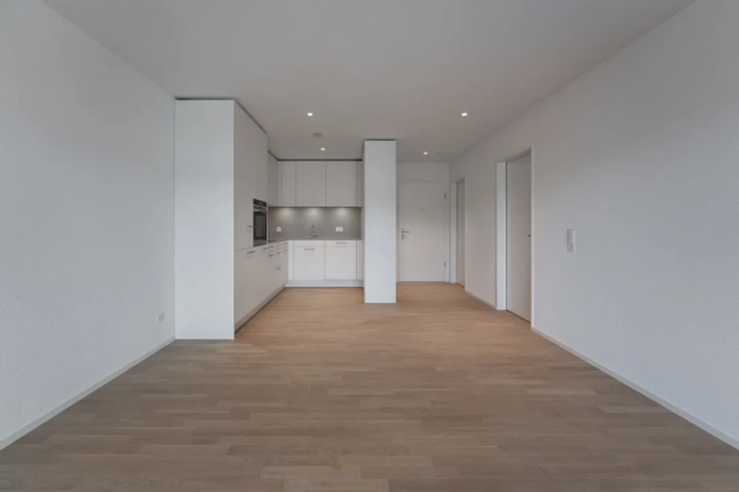 Apartment for rent - Photo 1 of 4