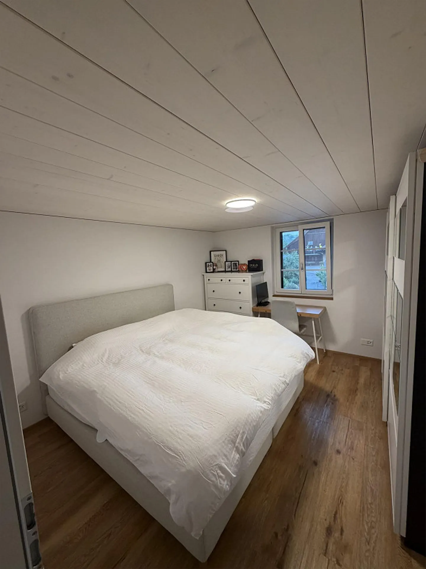Charmante appartement de 3,5 pièces avec vue sur le Rigi et grand jardin à Ober - Photo 5 sur 20