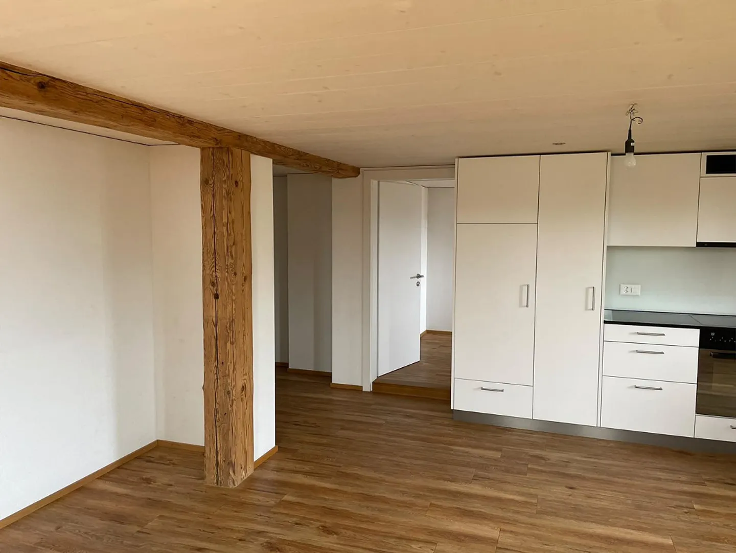 Charmante appartement de 3,5 pièces avec vue sur le Rigi et grand jardin à Ober - Photo 17 sur 20