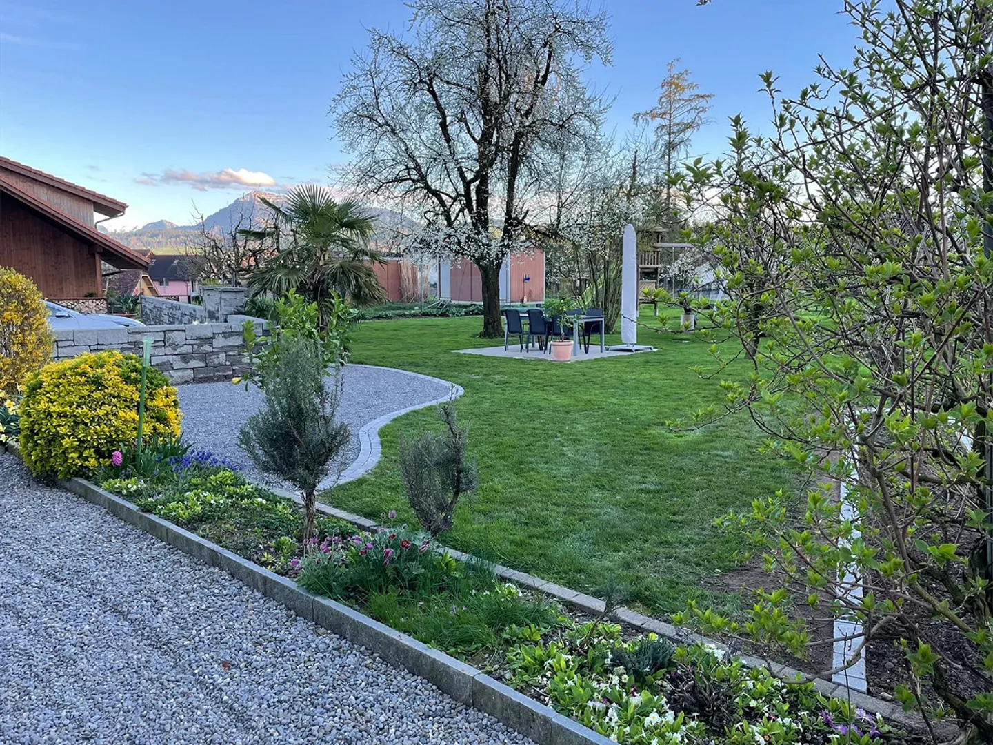 Charmante appartement de 3,5 pièces avec vue sur le Rigi et grand jardin à Ober - Photo 12 sur 20