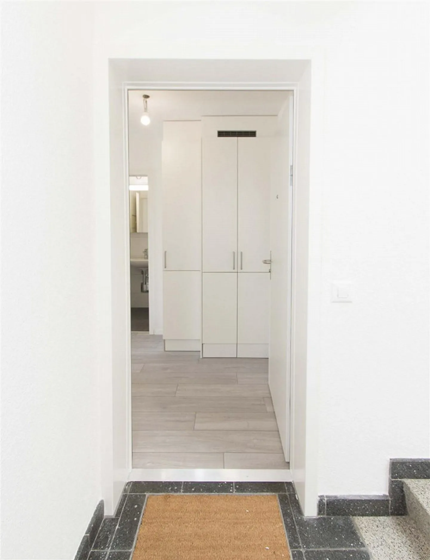 Supermoderne Wohnung im Stadtzentrum - Foto 2 von 12