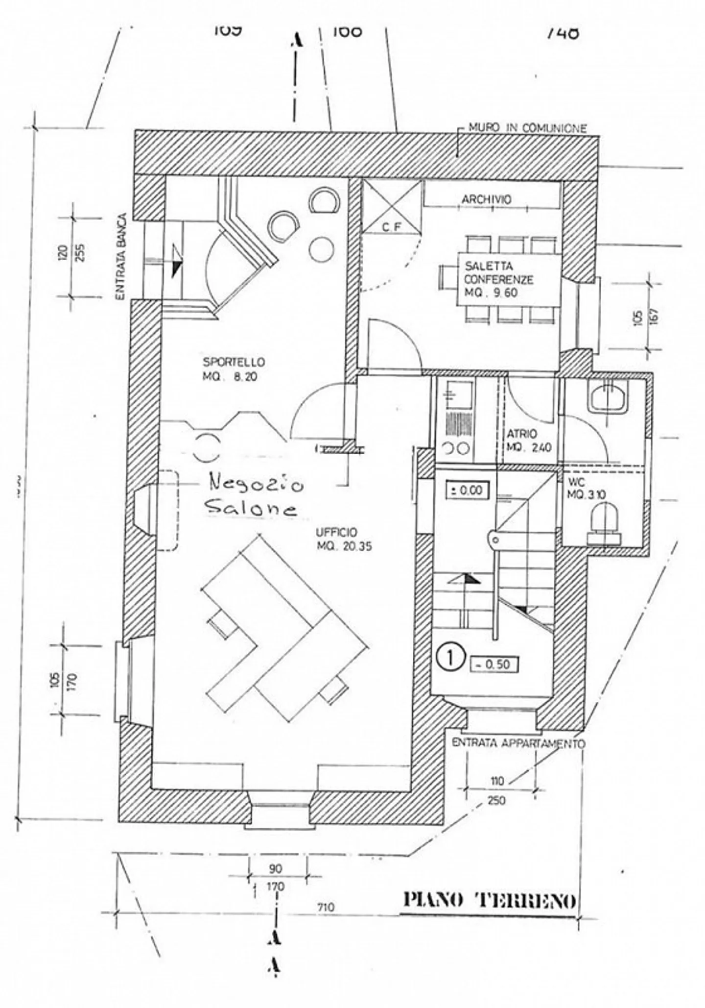 Casa bifamiliare nel centro del villaggio con appartamenti di 2 e 4 stanze con annessi - Foto 32 di 36
