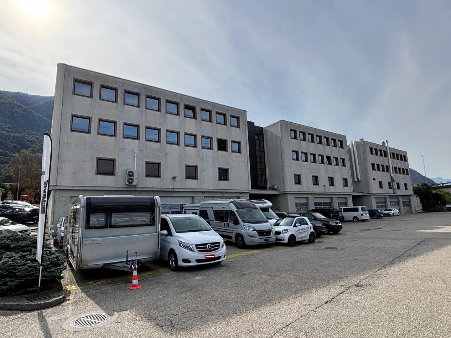 Appartamento in affitto a Cadenazzo, ampio spazio commerciale di 140 m² + 52 m² - Foto 8 di 8