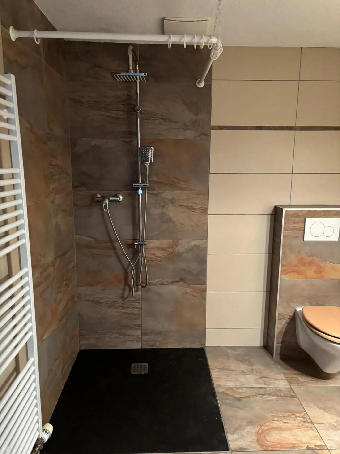 Very beautiful 3.5-room penthouse for rent in Bassecourt - Photo 9 of 9