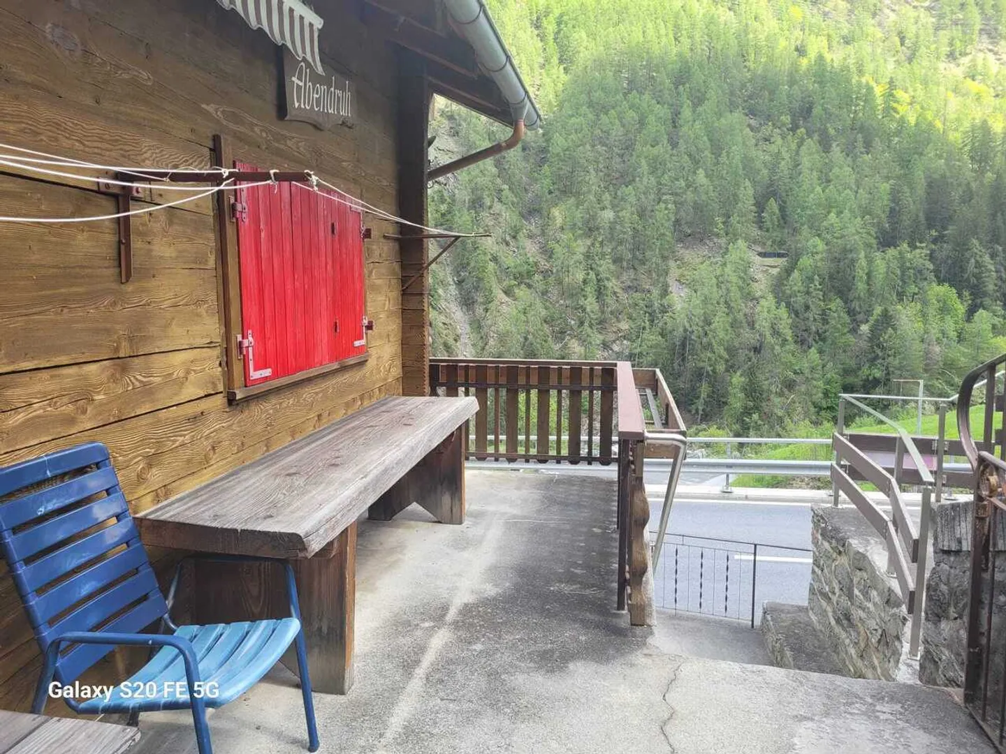 Chalet Charmant avec Jardin - Photo 3 sur 12