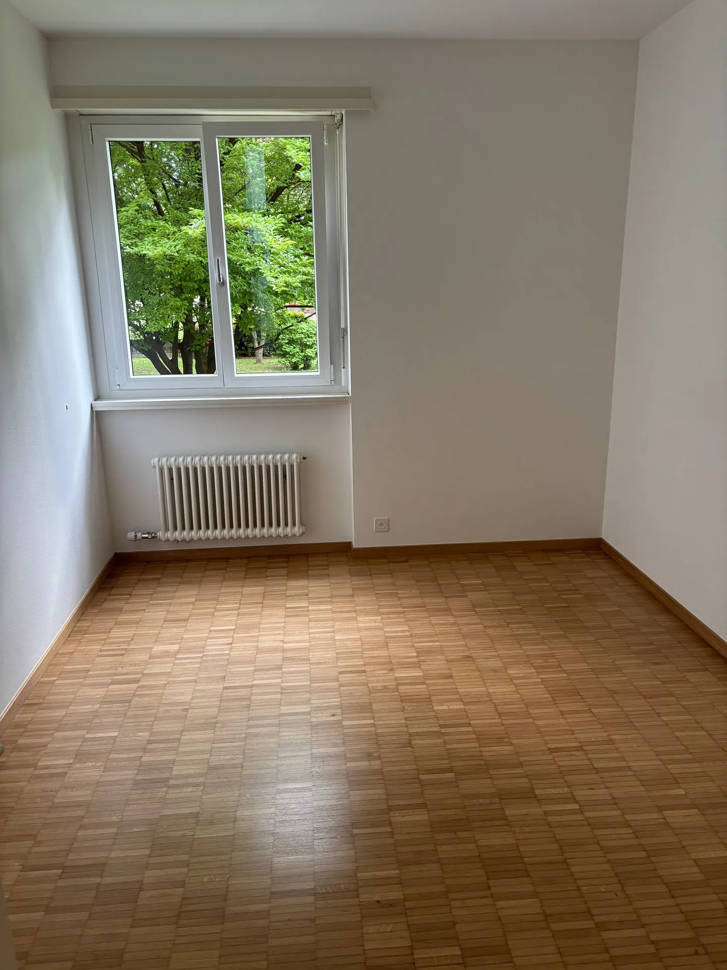 We rent a beautiful 3.5-room apartment in Bellinzona - Photo 3 of 8
