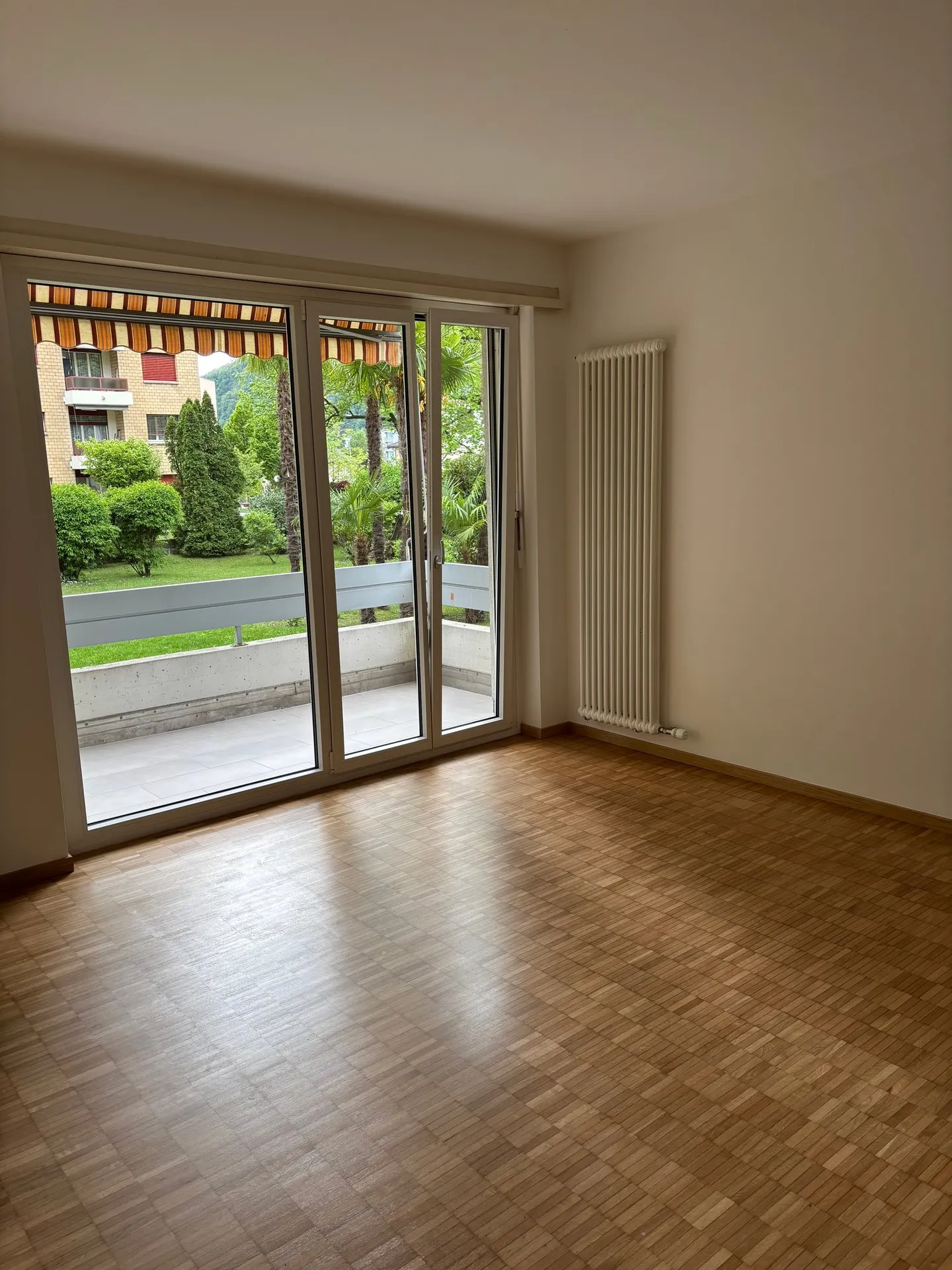 We rent a beautiful 3.5-room apartment in Bellinzona - Photo 4 of 8