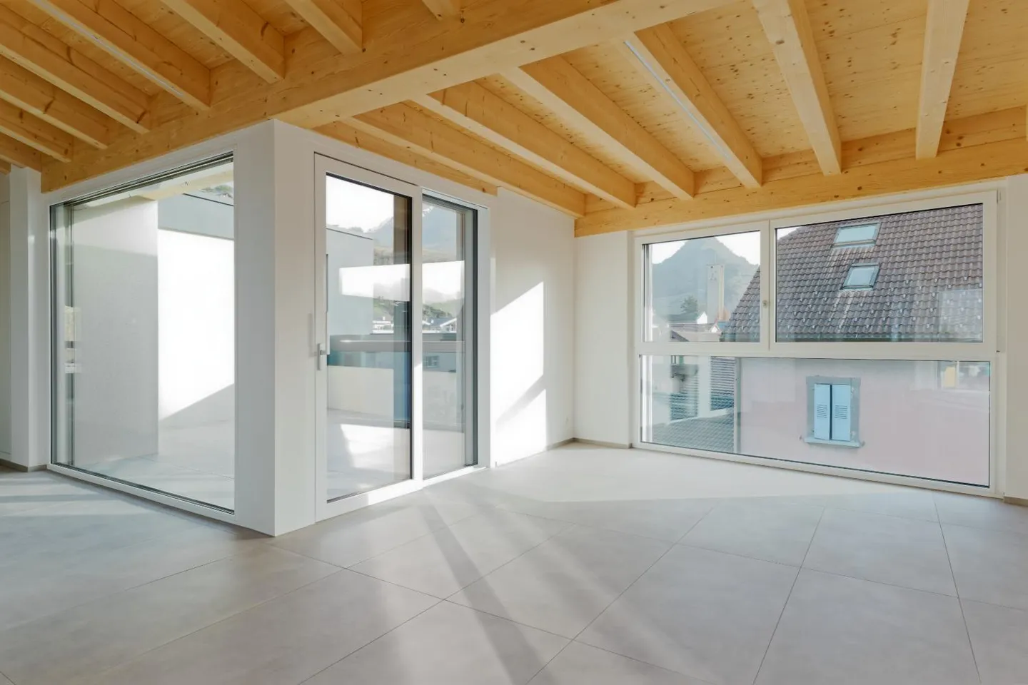 Dachgeschoss - Foto 5 von 11