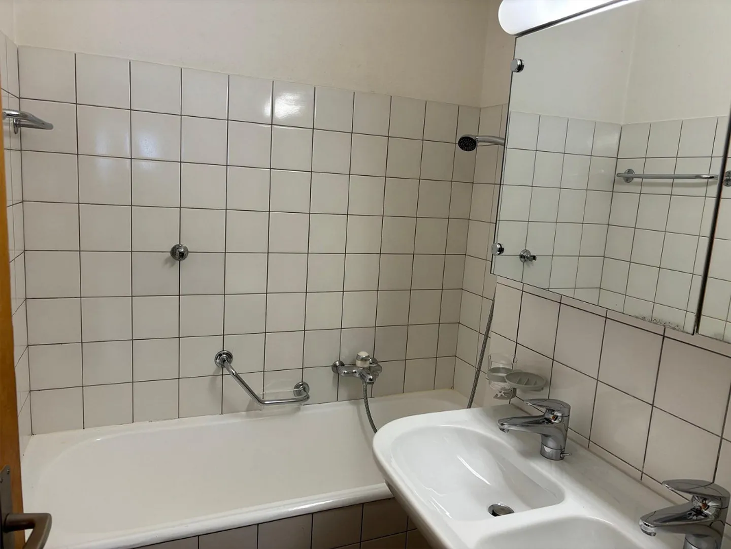 Appartamento attico temporaneo di 6 stanze con piscina comune - Foto 7 di 15