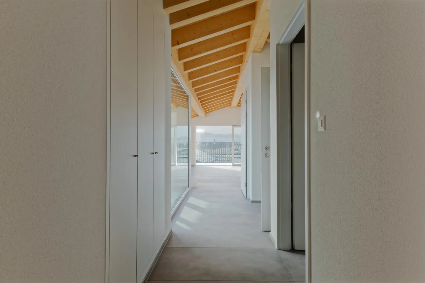 Dachgeschoss - Foto 7 von 11