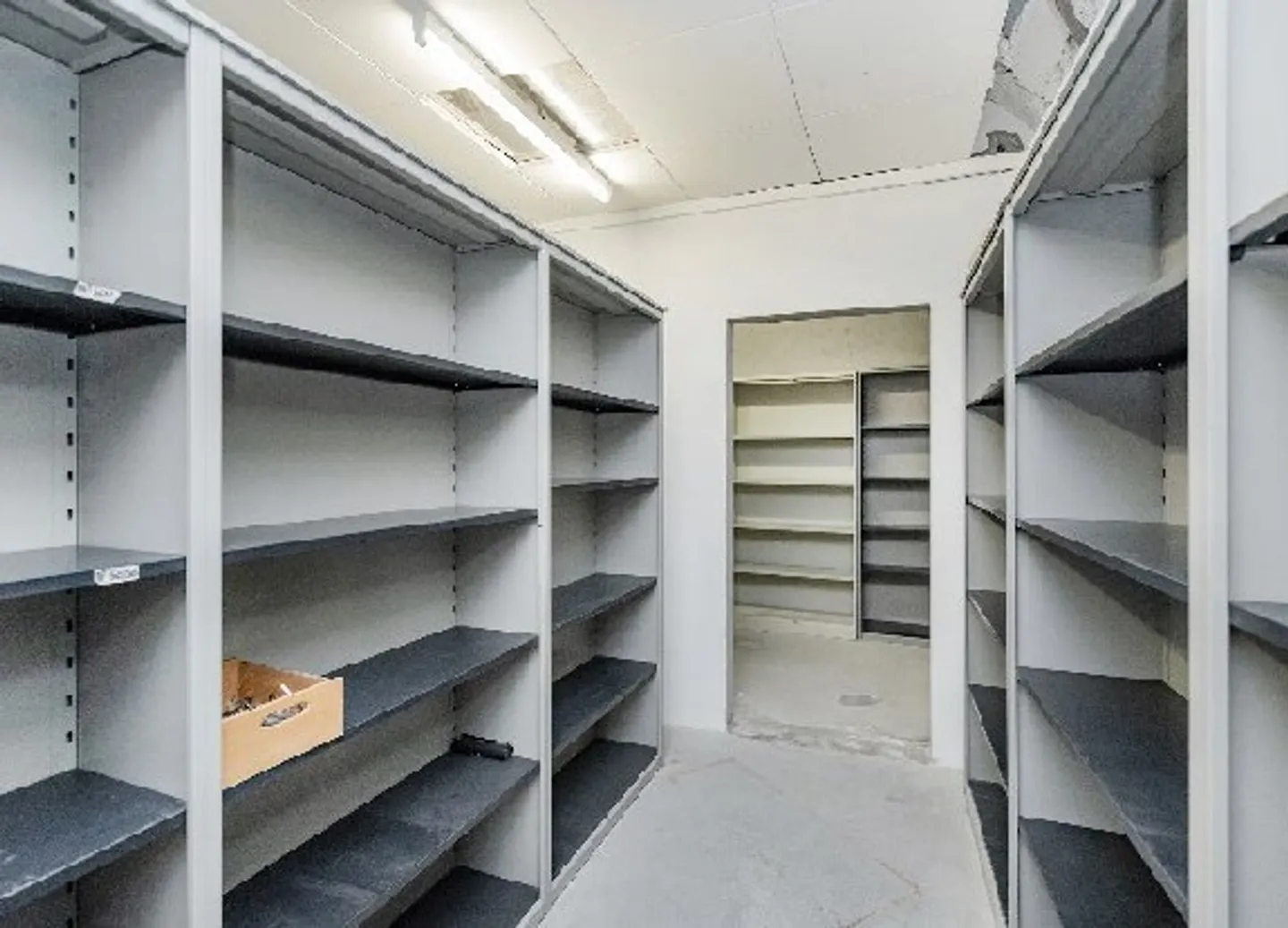 Commerce - Photo 6 of 11