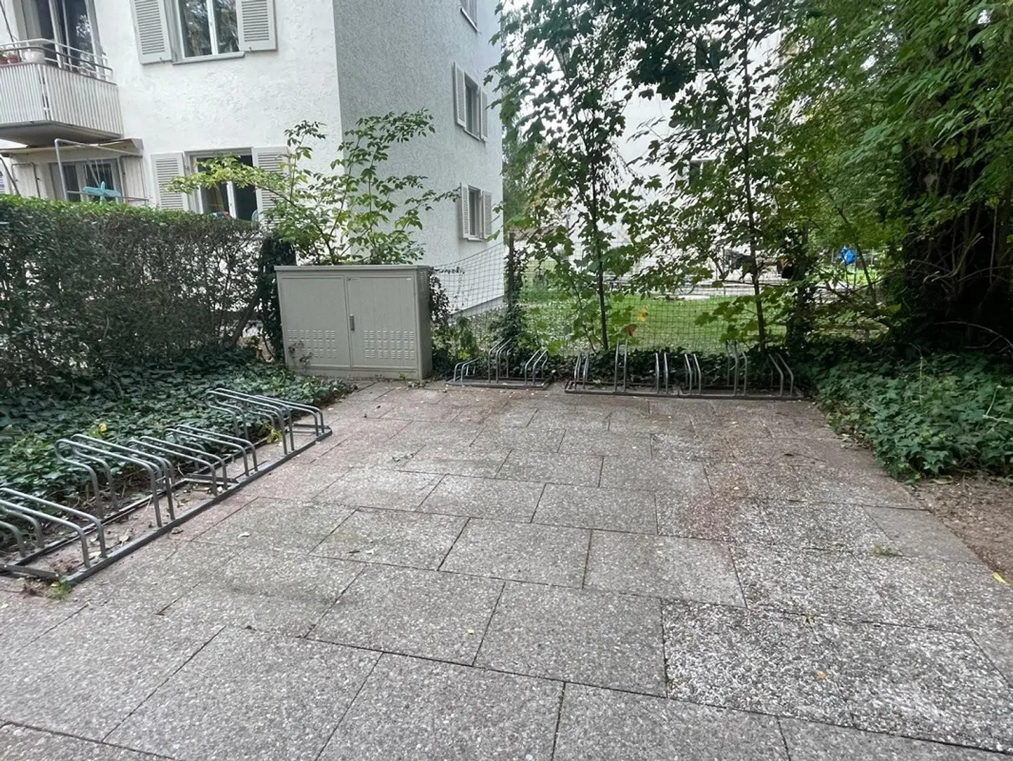 Motorradstellplatz in Zürich - Foto 1 von 2