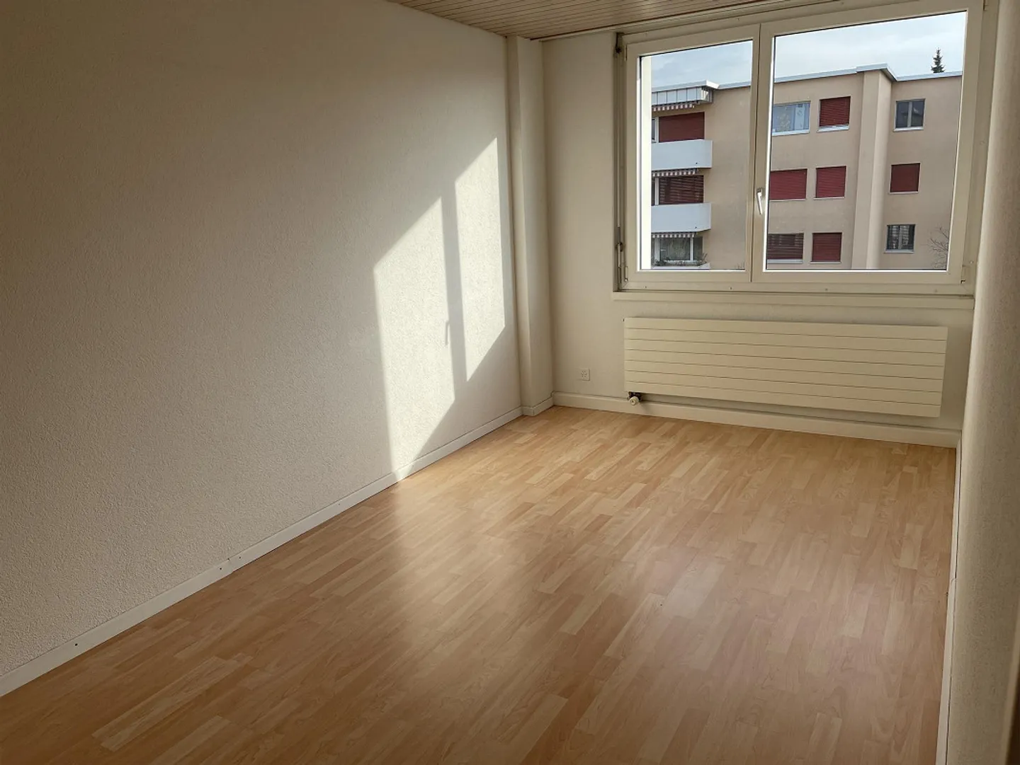 Hünenberg – 2½-Room Area in an Apartment - Photo 4 of 4