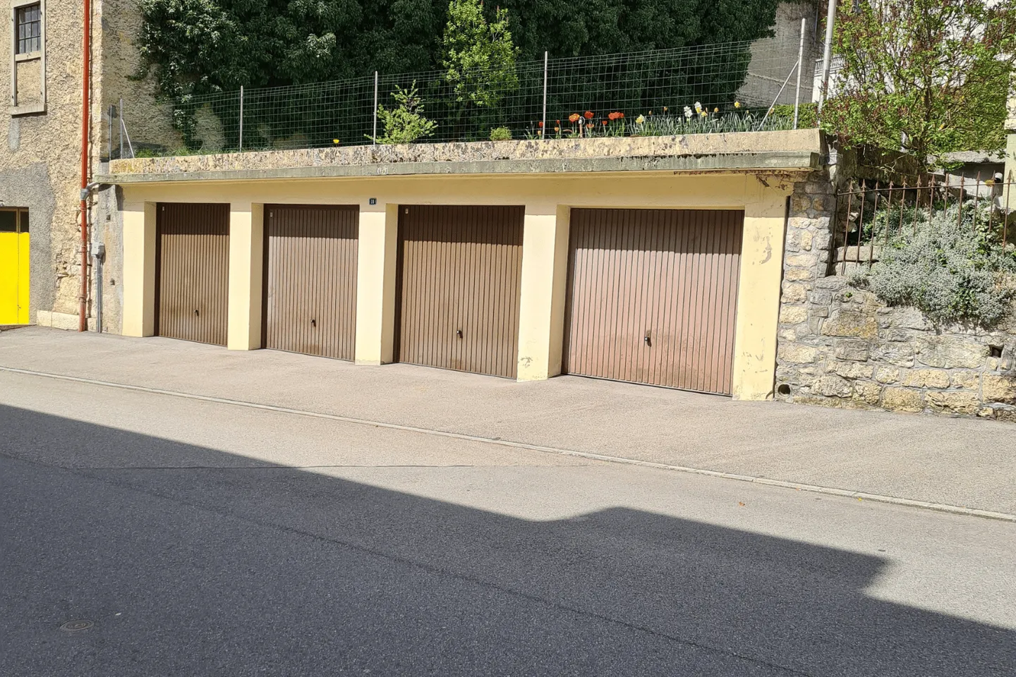 Charmanter Wohnbau in Viager, teilweise bewohnt, in St-Imier - Foto 3 di 3