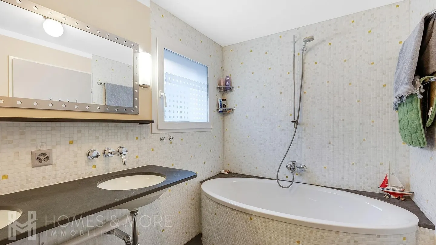 YOUR NEW HOME - MODERN, FAMILY-FRIENDLY AND QUIETLY LOCATED - Photo 7 of 10