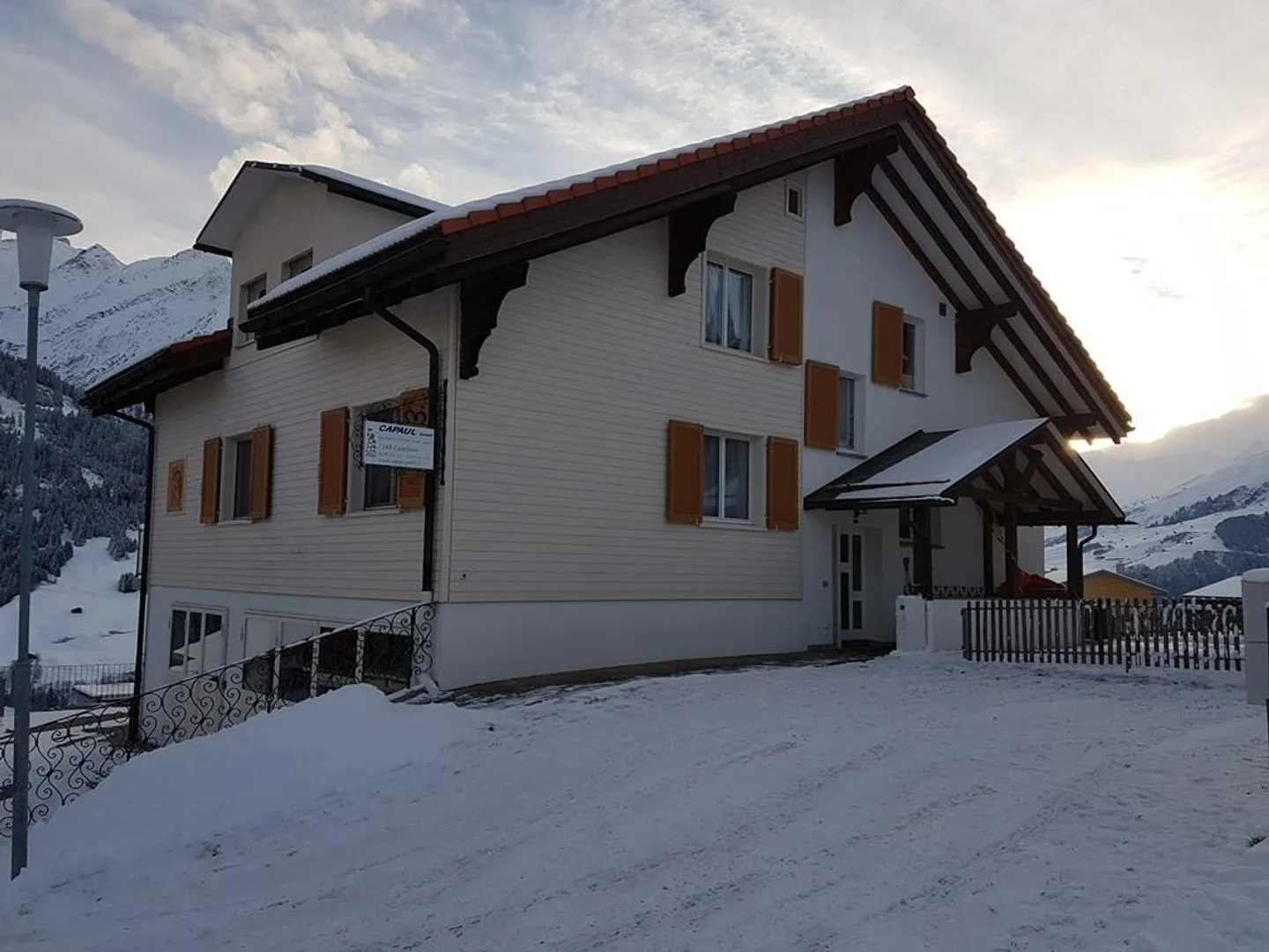 5.5 Room Apartment in Lumbrein - Photo 1 of 12