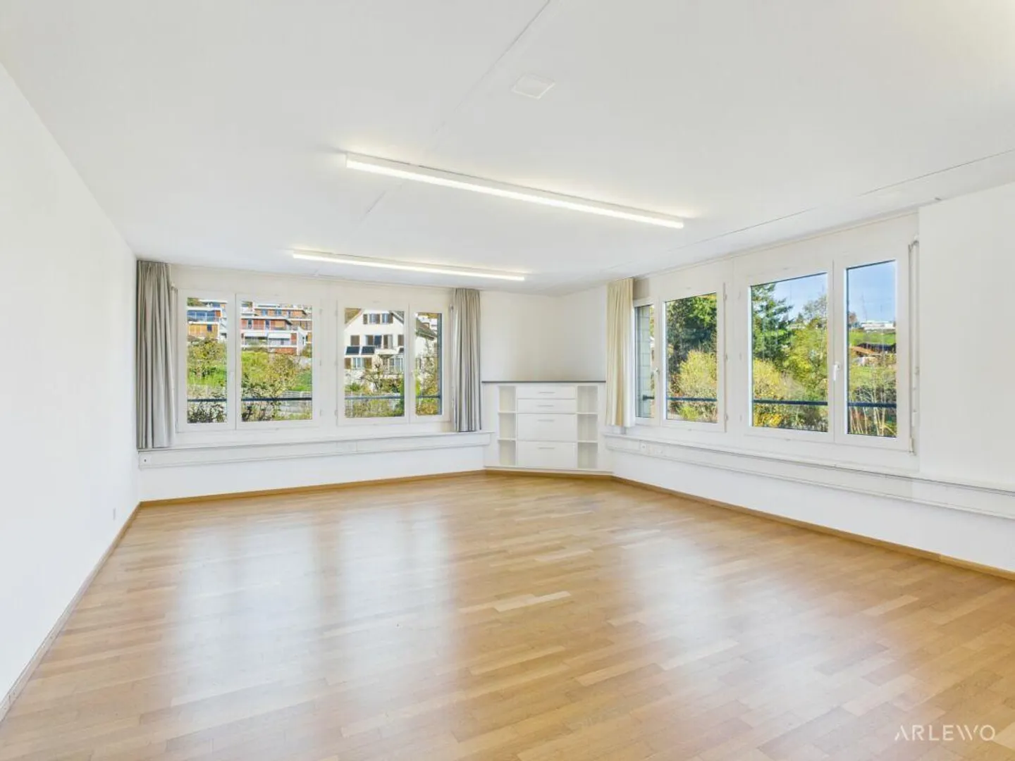 Practical individual office in Meggen - Photo 2 of 3