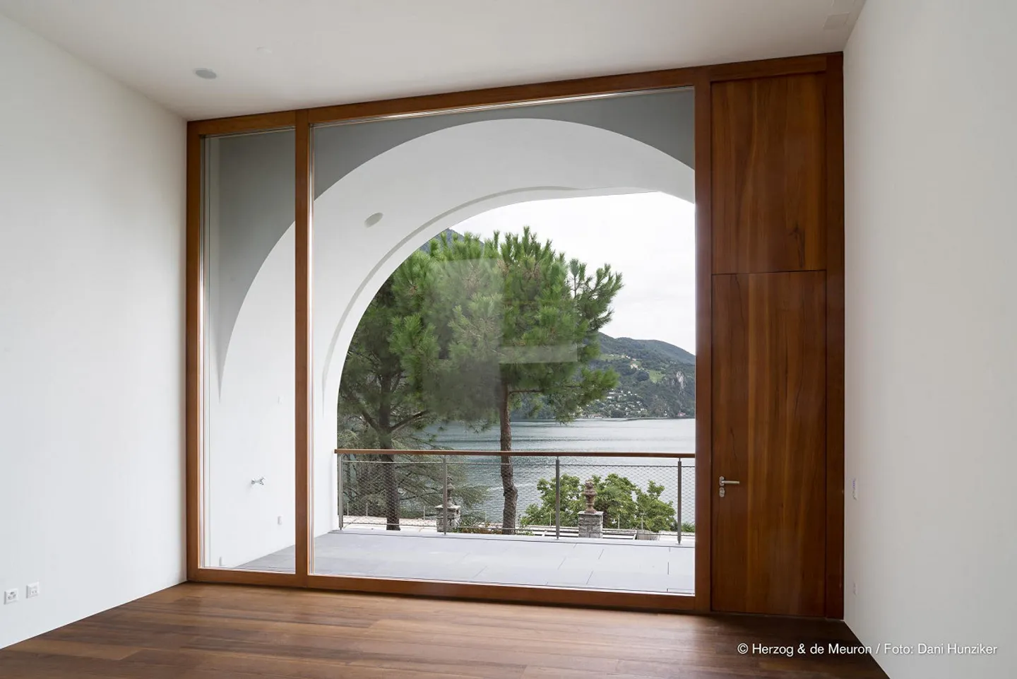 Villa 7, Archi di Luce - Herzog & de Meuron - Photo 6 sur 17