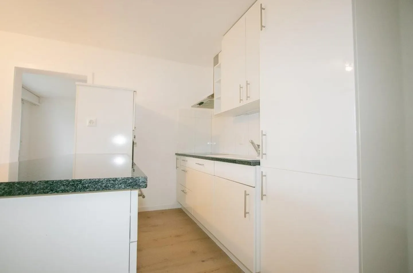 Moderne Wohnung in zentraler Lage - Foto 1 von 9