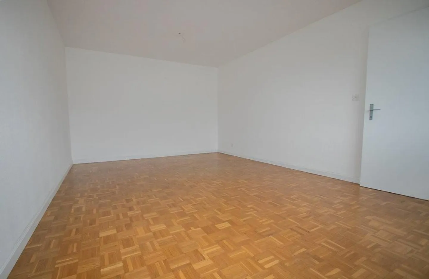 Moderne Wohnung in zentraler Lage - Foto 2 von 9