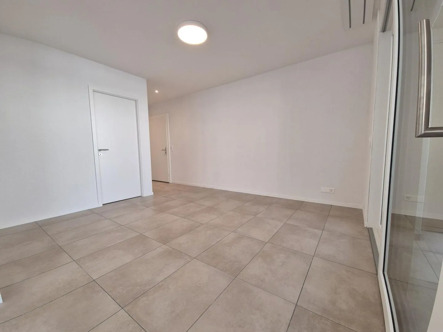 Prairie 2 - 2.5-Zimmer-Wohnung im 3. Stock - Foto 3 von 11
