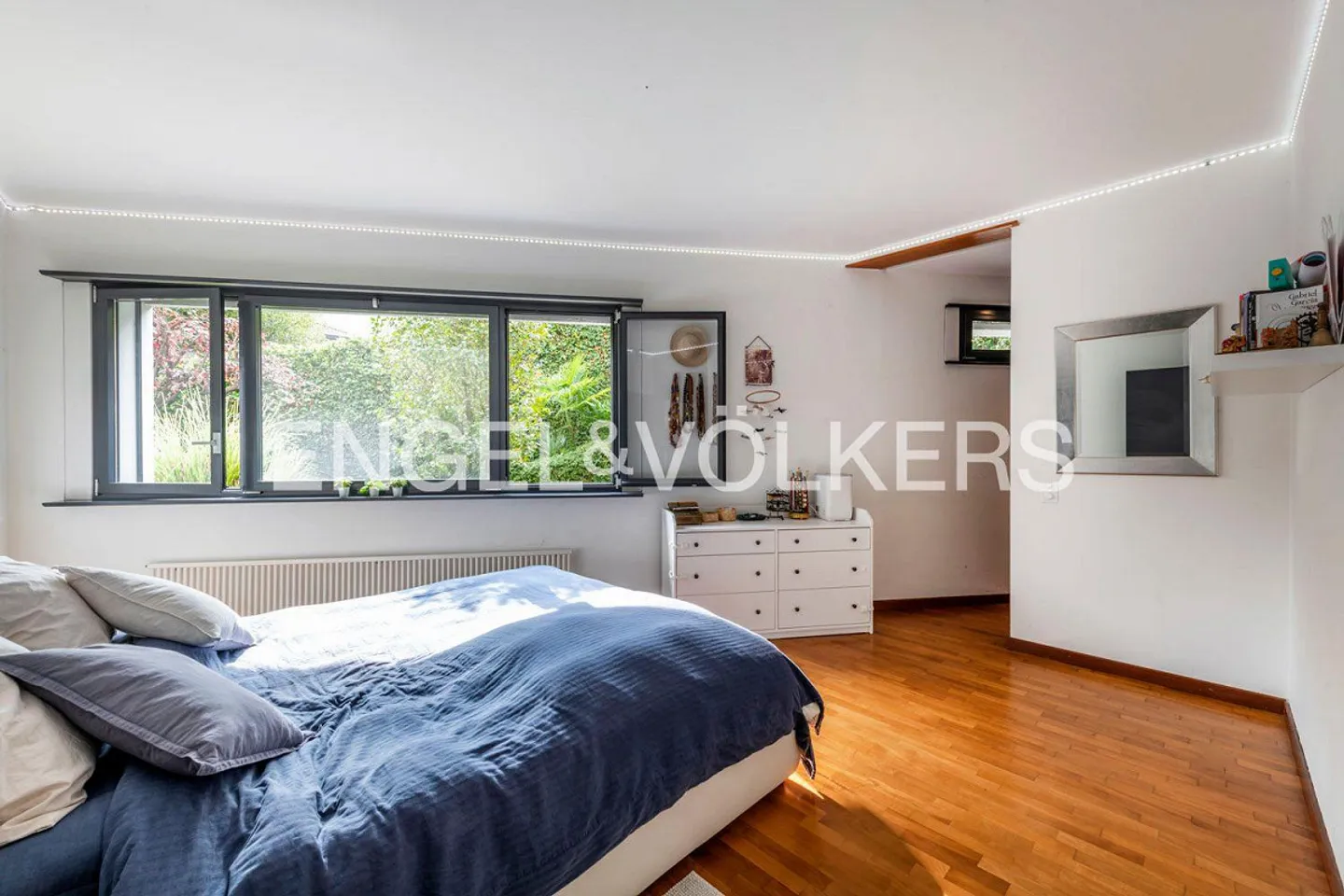 Appartamento spazioso con giardino vicino al lago - Foto 9 di 13