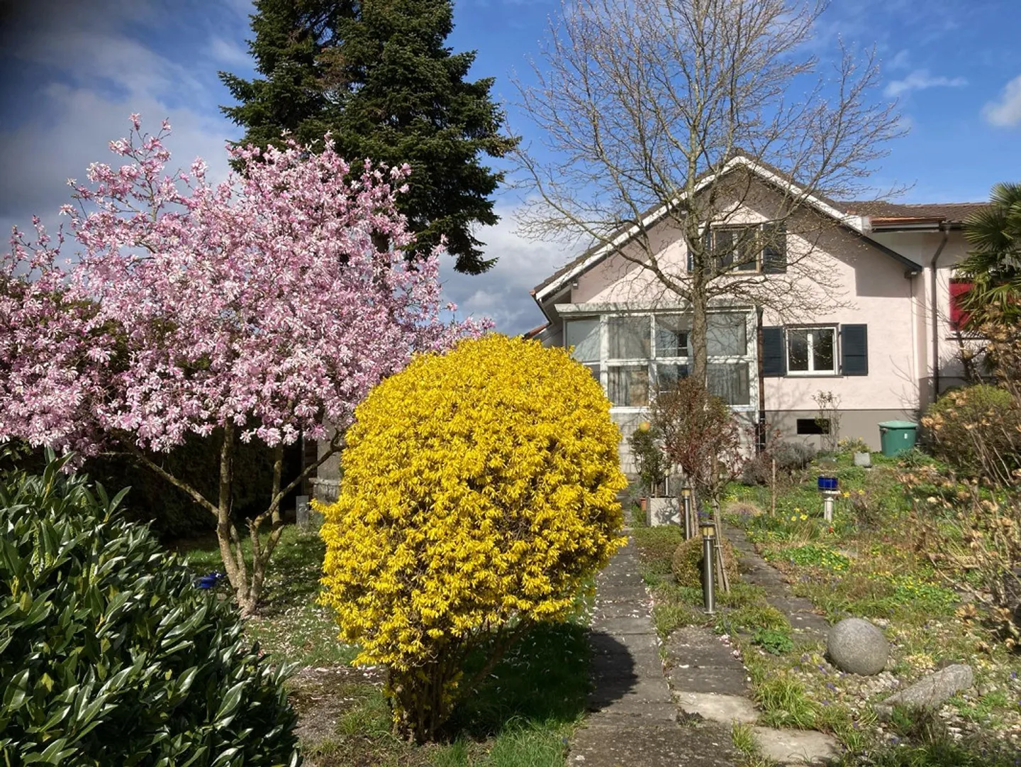 4.5 Room Duplex House with Large Garden - Photo 2 of 14