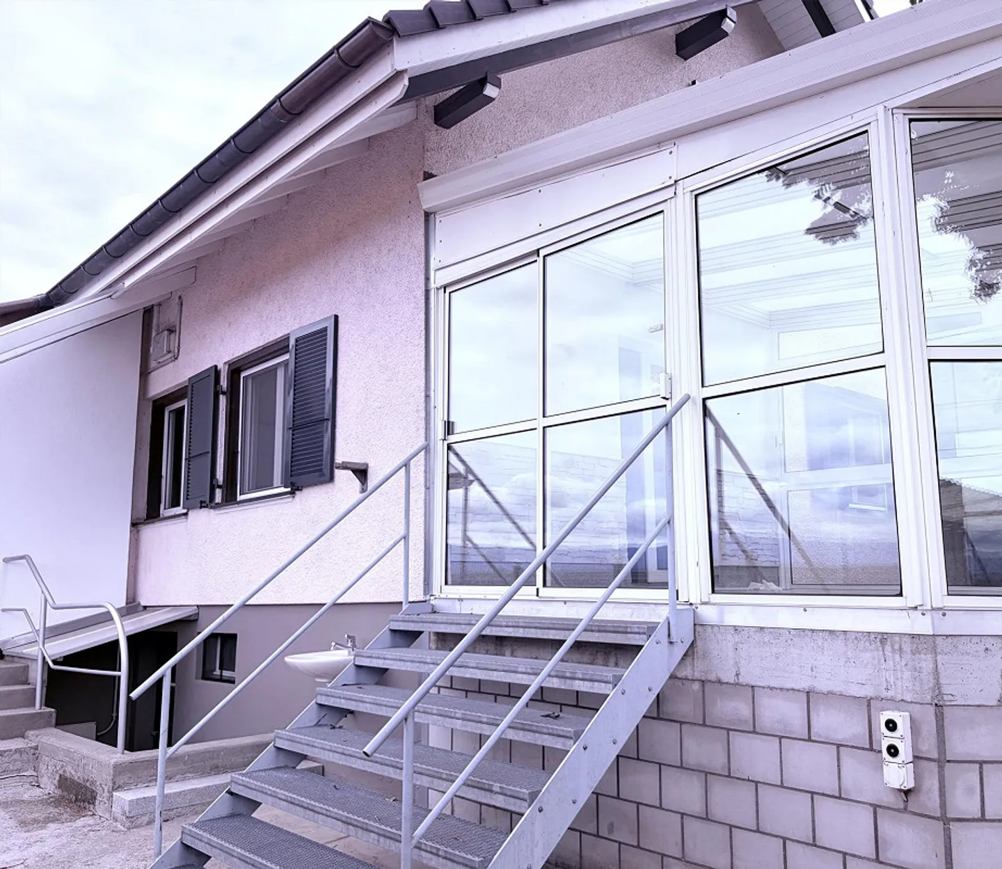 4.5 Room Duplex House with Large Garden - Photo 3 of 14