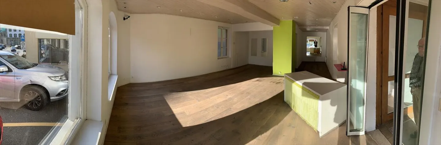 Commercial Space with Display Windows - Photo 2 of 5