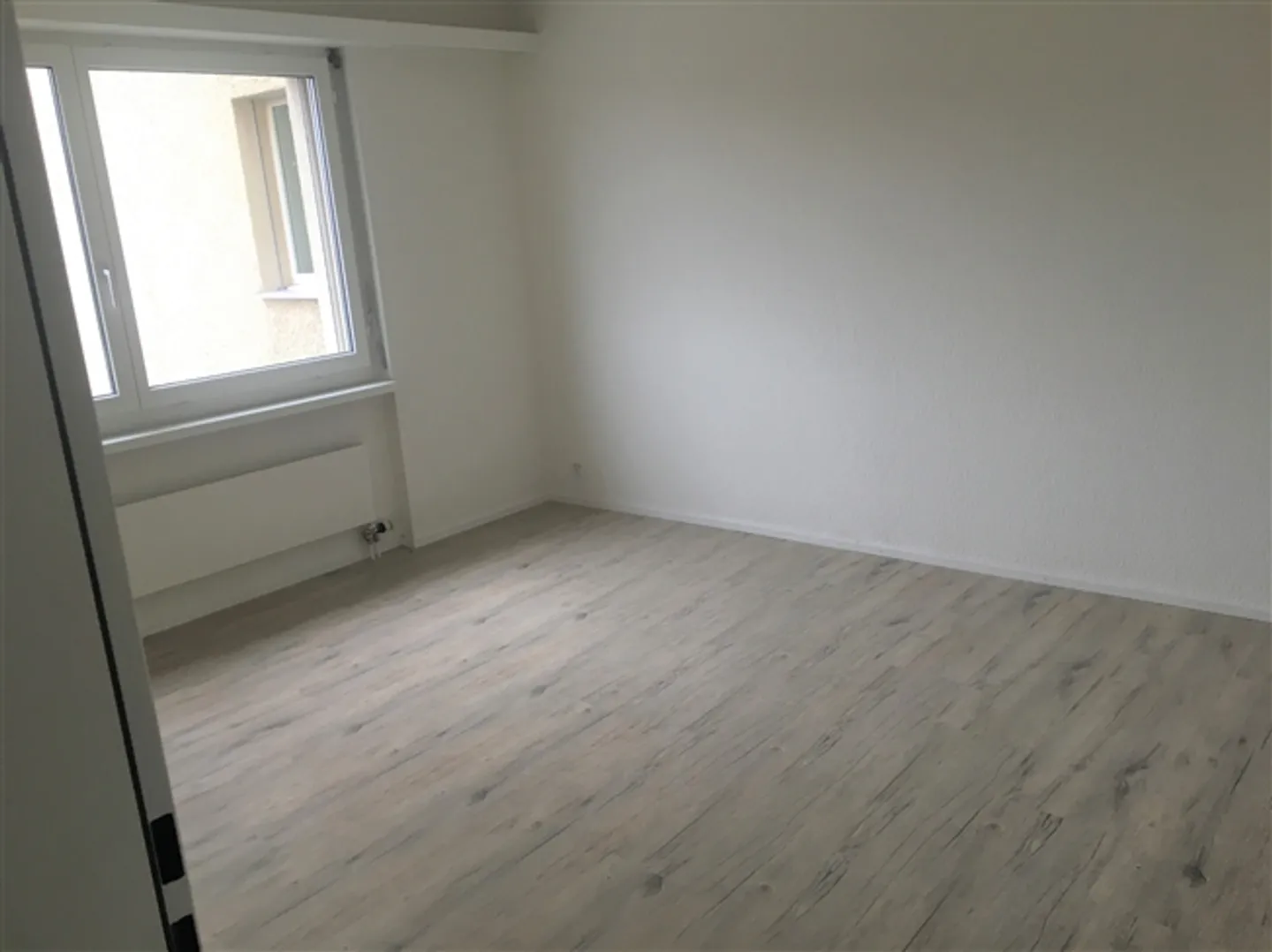 schöne 3.5-Zimmerwohnung mit Sitzplatz - Foto 5 von 8