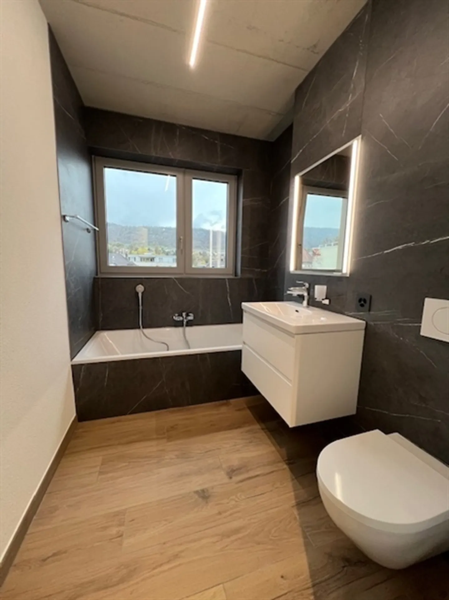 À louer : Magnifique appartement de 3,5 pièces à PSA au 3ème étage. - Photo 8 sur 11