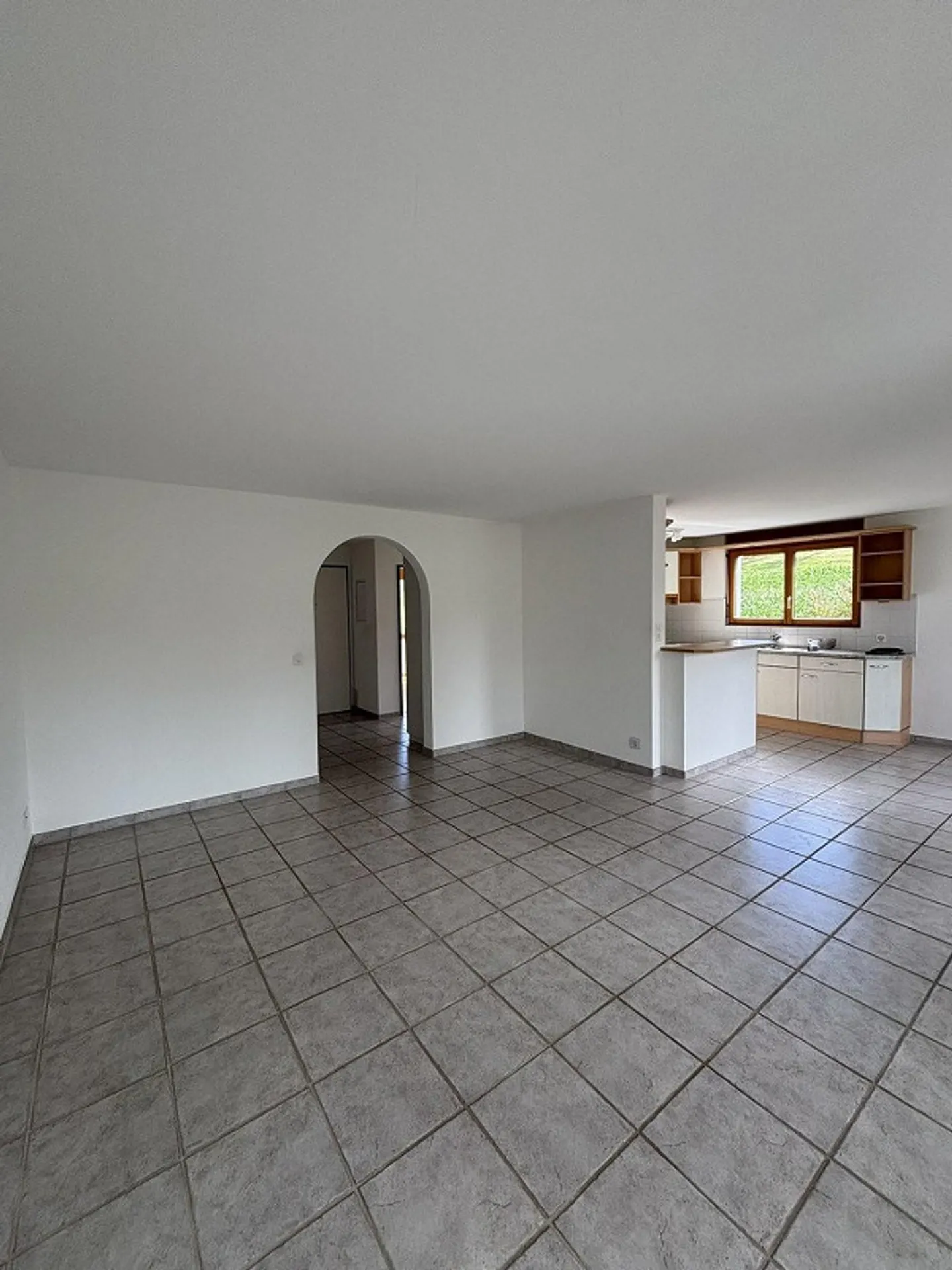 Appartamento 4.5 stanze in affitto a Bennwil - Foto 3 di 13