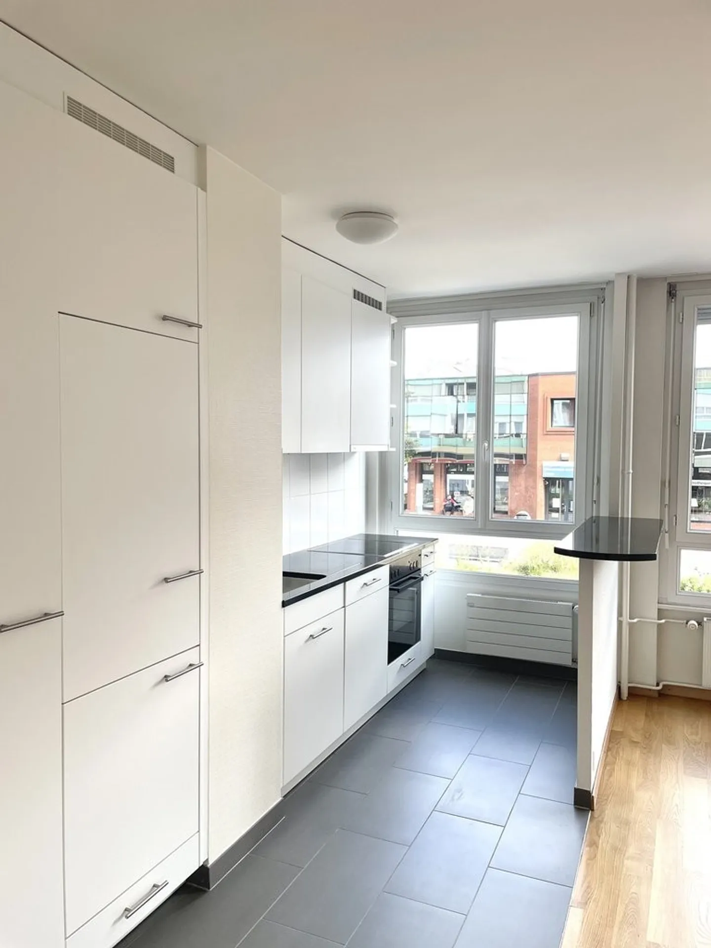 Proche Aéroport et organisations internationales - Photo 4 sur 10