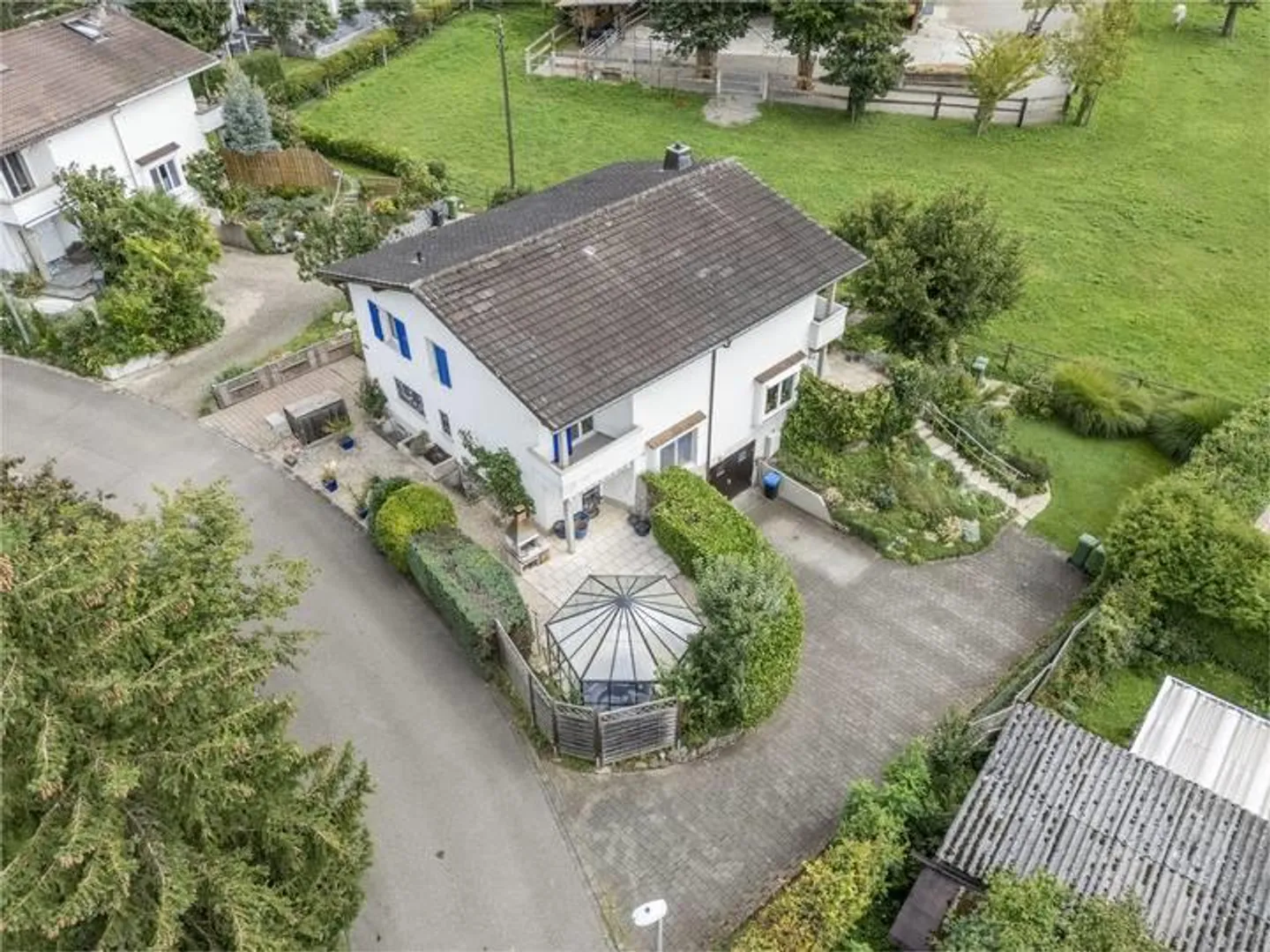 Affascinante Casa Duplex a Weiningen - Foto 1 di 9